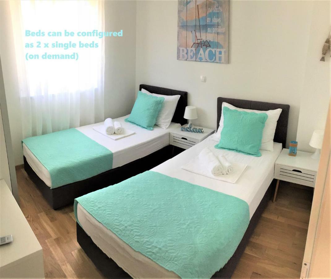 Apartments Town โตรกีร์ ภายนอก รูปภาพ